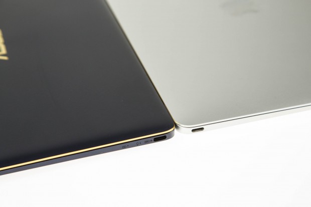 Der USB-C-Anschluss ist beim Macbook links, beim Zenbook rechts. (Foto:Martin Wolf/Golem.de)