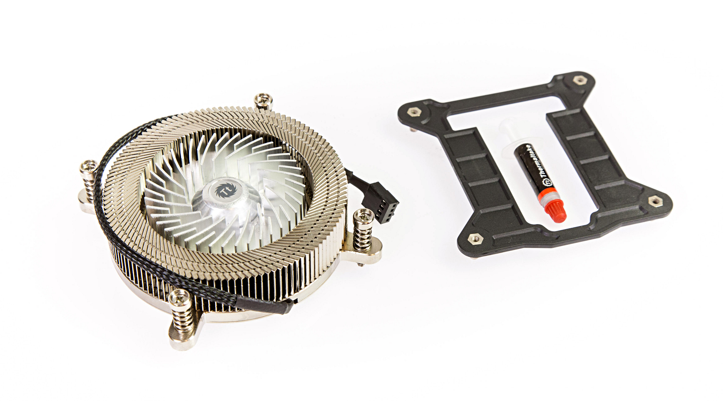 thermaltake engine 27