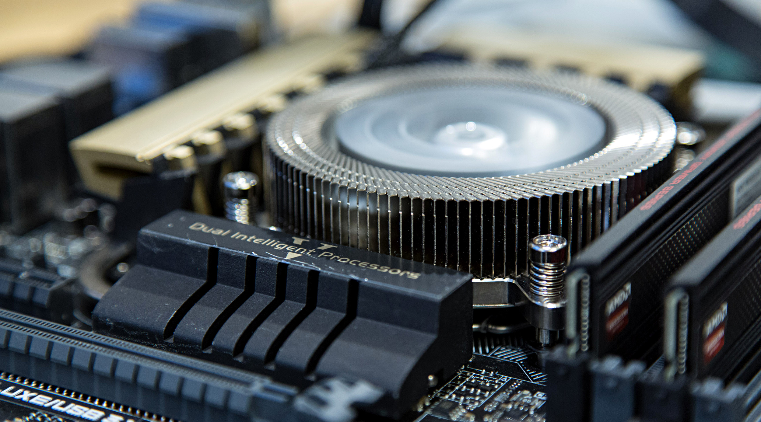 thermaltake engine 27