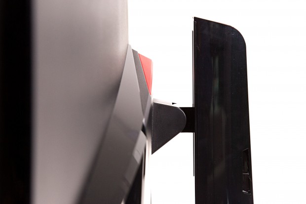 Das Panel ist neig- ... (Foto: Martin Wolf/Golem.de)