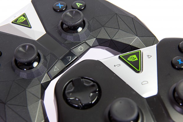 Statt Touchtasten gibt es physische Buttons. (Foto: Martin Wolf/Golem.de)