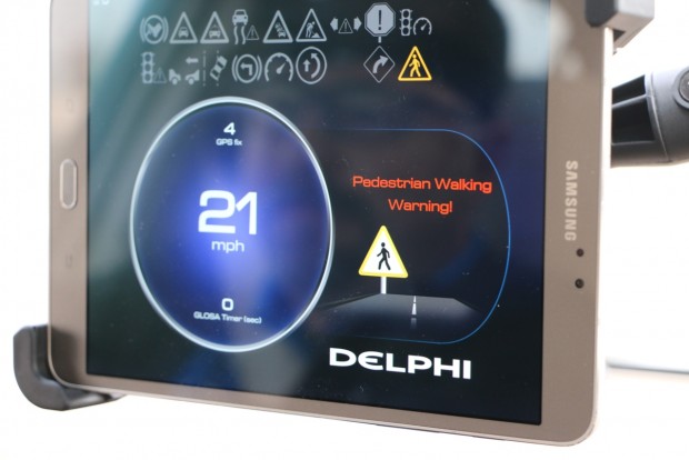 Zebrastreifen können ebenfalls per WLAN auf sich aufmerksam machen. (Foto: Friedhelm Greis/Golem.de)