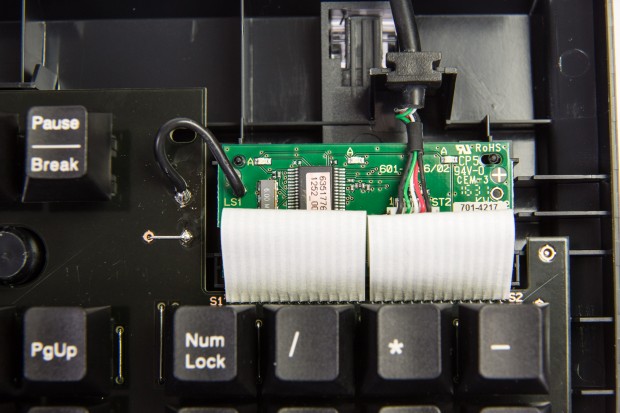 Der USB-Controller hat im Gehäuse viel Platz. (Bild: Martin Wolf/Golem.de)