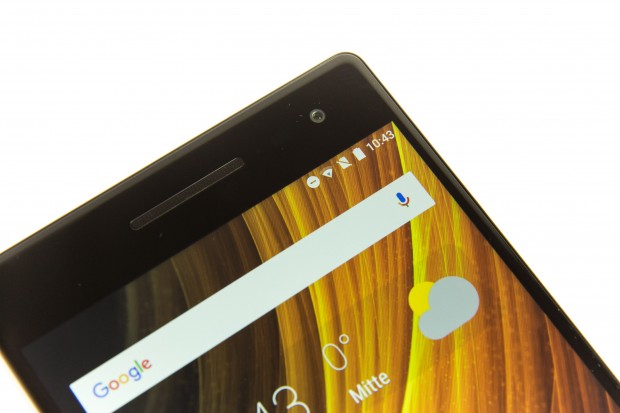 Die Frontkamera hat 8 Megapixel. (Bild: Martin Wolf/Golem.de)