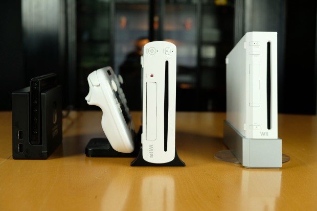 Nintendo Switch im Größenvergleich mit Wii U und Wii (Foto: Michael Wieczorek/Golem.de)