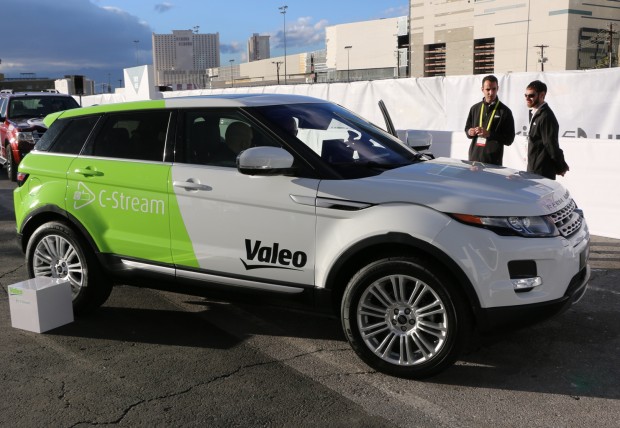 Ein weiteres Kooperationsprojekt auf der CES: C-Stream und Valeo. (Foto: Friedhelm Greis/Golem.de)