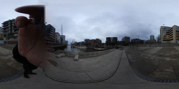 ... ist er gut zu sehen - inklusive kleiner Montagefehler im Nahbereich. (Foto: Werner Pluta/Golem.de)