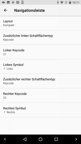 Bei der Navigationsleiste können Nutzer zwei weitere Bedienungsflächen hinzufügen und diese mit einer Vielzahl von Funktionen belegen - wir haben uns für Pfeiltasten entschieden. (Screenshot: Golem.de)