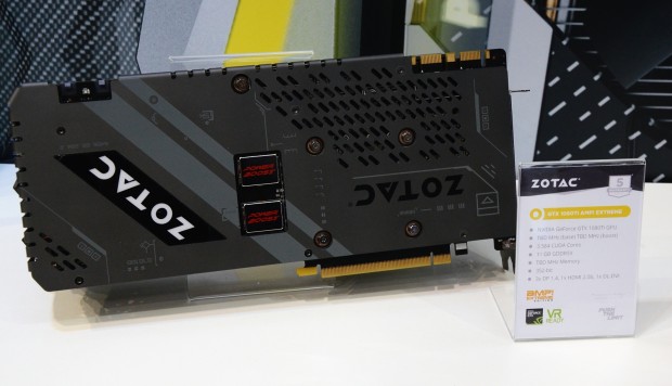 Zotac Geforce GTX 1080 Ti Amp Extreme, Rückseite (Foto: Nico Ernst)