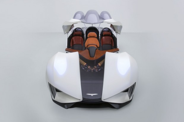 ... einen Fahrer und zwei Passagiere. (Foto: Techrules)