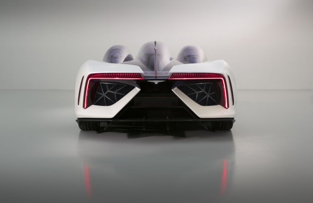 ... &auml;hnlich wie in einem D&uuml;senj&auml;ger. (Foto: Techrules)