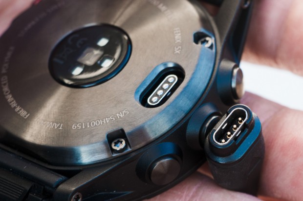 Ein neues Ladekabel - Garmin will es k&uuml;nftig bei all seinen Ger&auml;ten verwenden. (Foto: Katja H&ouml;hne/Golem.de)