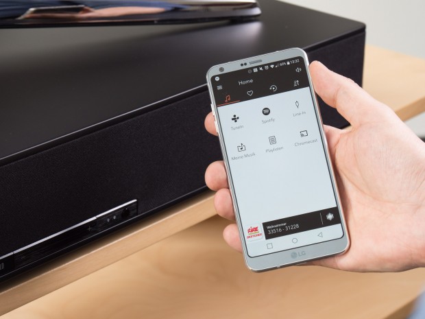 Die App ist insgesamt weniger &uuml;bersichtlich und komfortabel als die Sonos-App. (Bild: Martin Wolf/Golem.de)