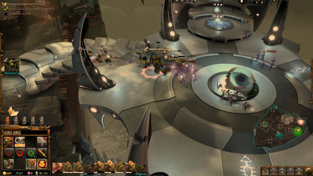 Unsere Orks stürmen eine Landeplattform der Eldar. (Screenshot: Golem.de)
