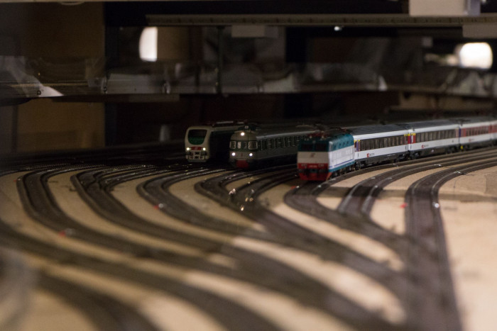 Züge brauchen die Schattenbahnhöfe auch zum Abkühlen. (Foto: Werner Pluta/Golem.de)