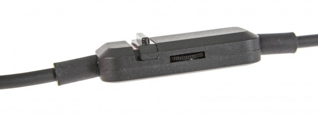 ... und die Lautstärke zu regeln oder das Mikrofon auf stumm zu schalten. (Foto: Martin Wolf/Golem.de)