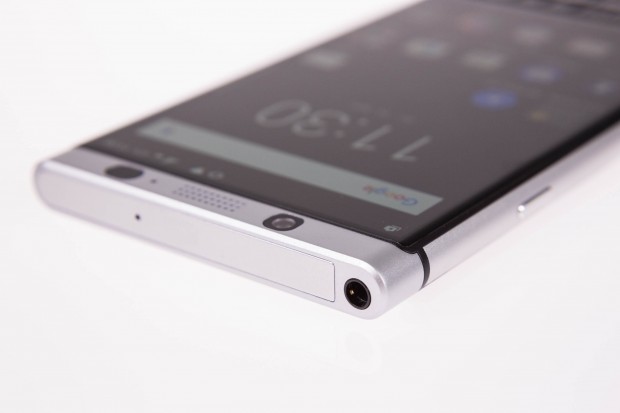 Auf der Oberseite hat das Keyone eine 3,5-mm-Klinkenbuchse. (Bild: Martin Wolf/Golem.de)