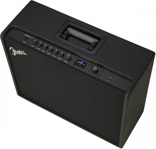 Das Bedienpanel des Mustang GT 200 (Bild: Fender)