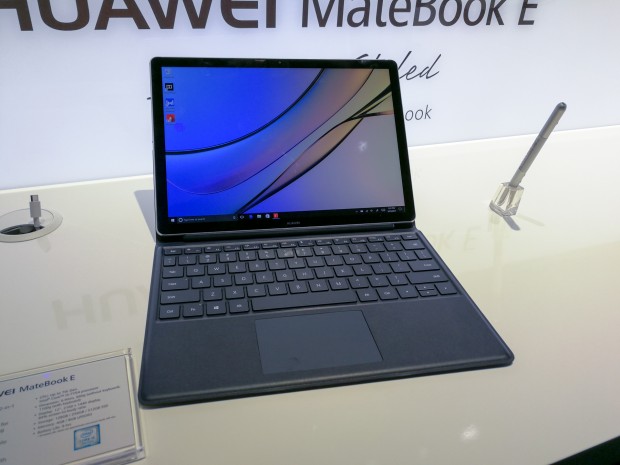 Ebenfalls vorgestellt hat Huawei das Matebook E, ein neues 2-in-1-Ger&auml;t. (Bild: Tobias K&ouml;ltzsch/Golem.de)