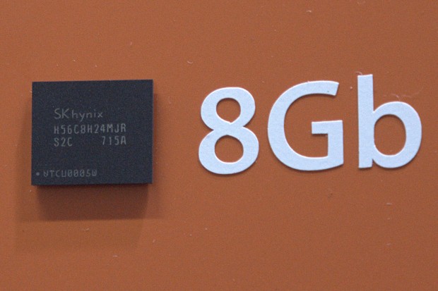 Zu Beginn wird es Chips mit 8 GBit Kapazität geben. (Foto: Marc Sauter/Golem.de)