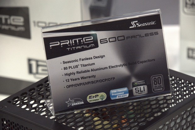 Seasonic Prime Fanless (Foto: Marc Sauter/Golem.de)