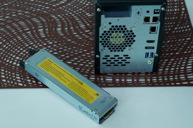 28,8 Wattstunden sind recht viel für ein 2-Bay-NAS. (Foto: Andreas Sebayang/Golem.de)