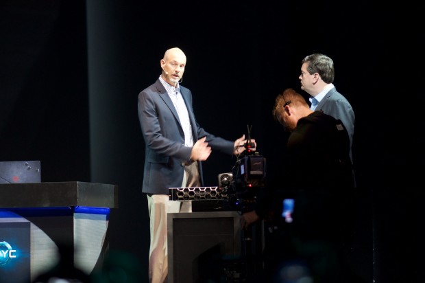Dell zeigte seinen Poweredge-Server mit Epyc. (Foto: Andreas Sebayang/Golem.de)