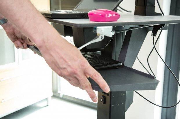 ... wird ein- und ausgefahren. (Foto: Martin Wolf/Golem.de)