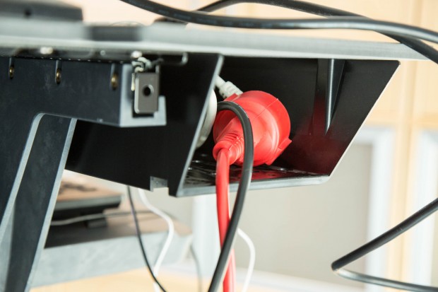 Kabel lassen sich einlegen. (Foto: Martin Wolf/Golem.de)