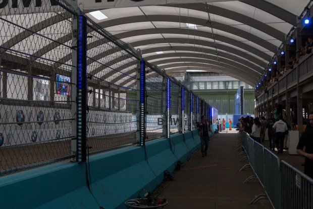 Zum Beispiel mit dem Tunnel, ... (Foto: Werner Pluta/Golem.de)