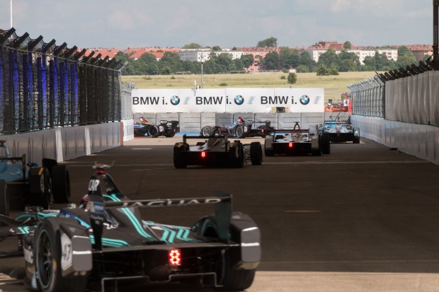 .. der den Fahrern kurz Schatten spendete. (Foto: Werner Pluta/Golem.de)