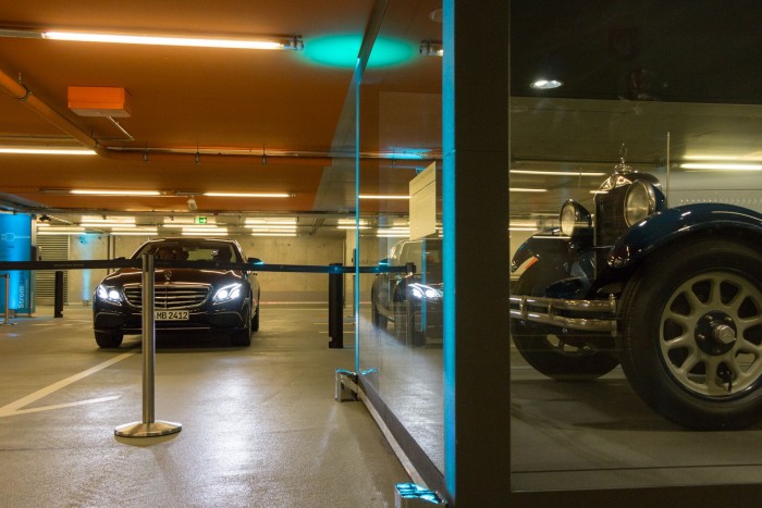 ... die für das automatisierte Parken nur leicht angepasst wurde. Das meiste ist Serientechnik. (Foto: Werner Pluta/Golem.de)
