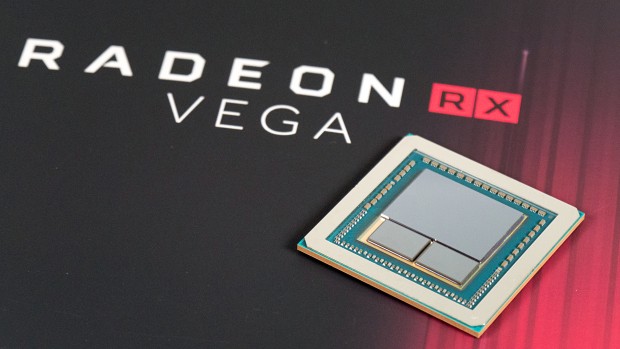 Vega 10 nutzt zwei HBM2-Stacks. (Foto: Marc Sauter/Golem.de)