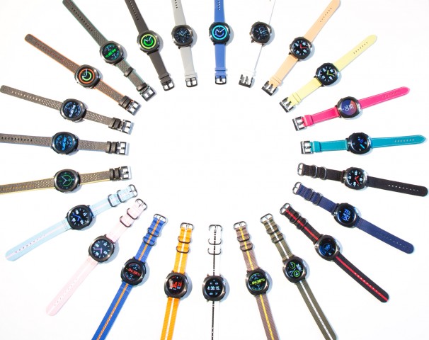 Die Gear Sport wird mit verschiedenfarbigen Armbändern erhältlich sein. (Bild: Martin Wolf/Golem.de)