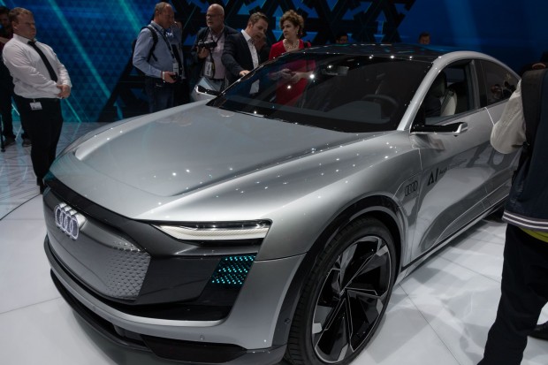 Elaine ist ein Elektroauto, das Anfang der 2020er-Jahre serienreif sein  soll. (Foto: Werner Pluta/Golem.de)