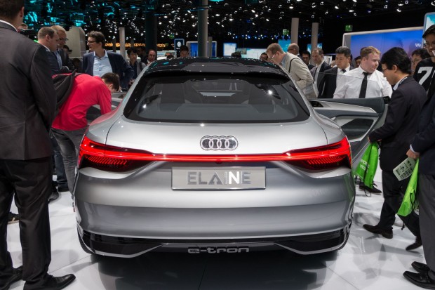 Das Auto soll auch fahrerlos fahren können, etwa im Parkhaus. (Foto: Werner Pluta/Golem.de)