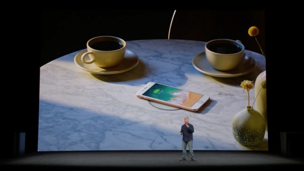 Apple iPhone 8 (Bild: Apple / Screenshot: Golem.de)