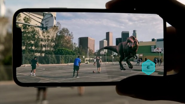 Das neue iPhone X (Bild: Apple/Screenshot: Golem.de)