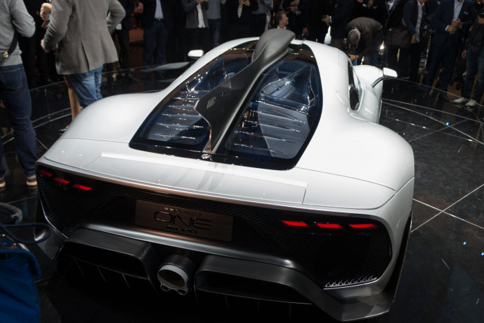 Es sei das erste Mal, dass ein Formel-1-Antrieb auf die Straße komme, sagte ein Mercedes-AMG-Mitarbeiter. (Foto: Werner Pluta/Golem.de)