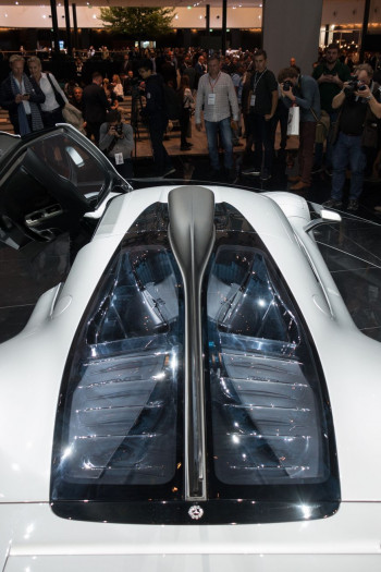 Das Auto kommt 2019 in einer Kleinserie auf den Markt ... (Foto: Werner Pluta/Golem.de)