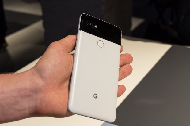 Googles Pixel 2 XL (Bild: Martin Wolf/Golem.de)