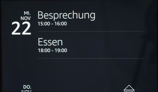 Echo Show zeigt alle Termine auf Zuruf an. (Bild: Martin Wolf/Golem.de)
