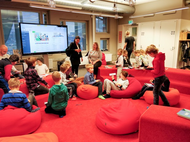 Das zentrale Klassenzimmer der Schule in Kalasatama (Bild: Tobias Költzsch/Golem.de)