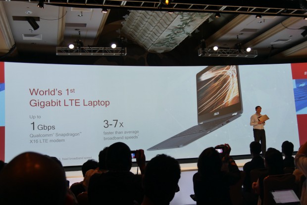 Asus Nova Go mit Snapdragon 835 und Windows 10 on ARM (Foto: Marc Sauter/Golem.de)
