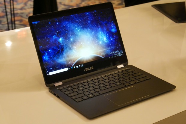 Asus Nova Go mit Snapdragon 835 und Windows 10 on ARM (Foto: Marc Sauter/Golem.de)