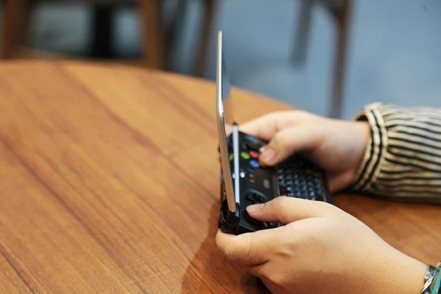 Der Win 2 hat mit 6 Zoll ein etwas größeres Display als der erste Win. (Bild: GPD)