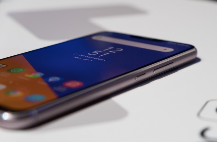 Panel im flachen Sichtwinkel. (Foto: Michael Wieczorek/Golem.de)