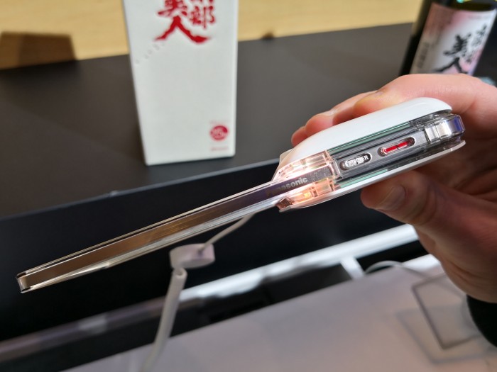 Das Omotenashi von der Seite (Bild: Tobias Költzsch/Golem.de)