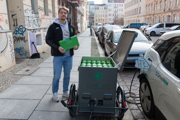 Im Innern stecken zwölf Akkumodule. (Foto: Werner Pluta/Golem.de)