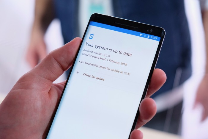 Nokia 8 Sirocco von HMD Global (Bild: Michael Wieczorek/Golem.de)